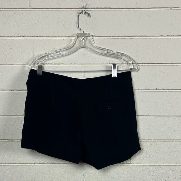Aritzia Wilfred Black Shorts size 6 - Picture 2 of 7